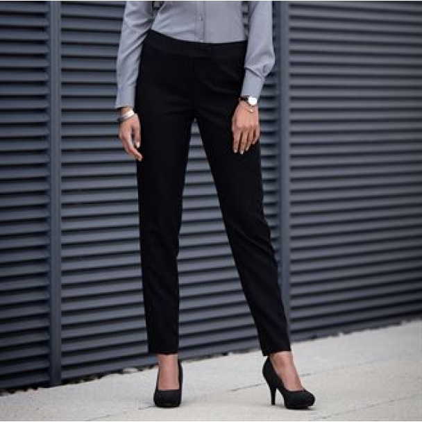 Women's tapered leg trousers