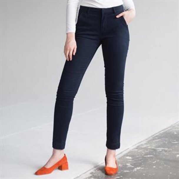 Women's Lily slim chinos