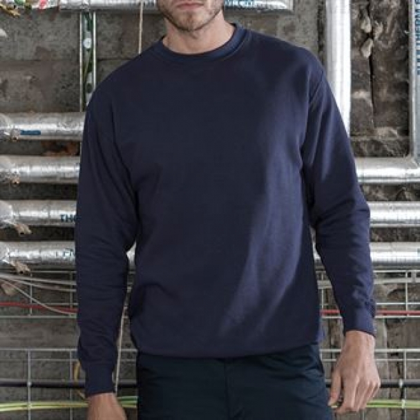 Set-in sleeve sweatshirt